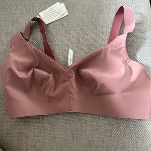 LULULEMON BRA